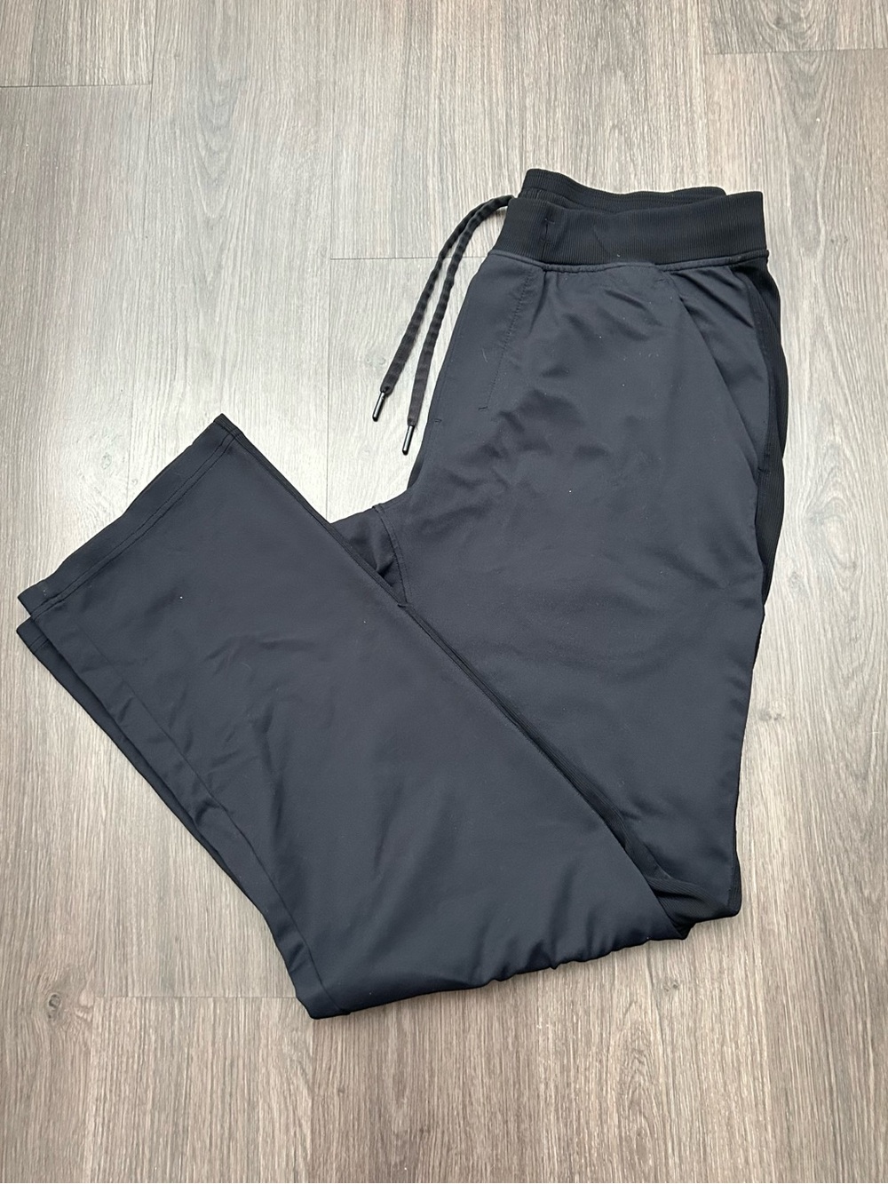 lululemon athletica Black Men's Athletic Jogger Pants - Picture 2 of 6